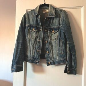 Madewell Classic denim jacket, size xs